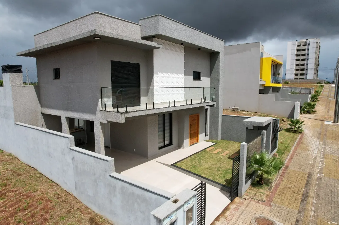 Lindo Sobrado bem localizado