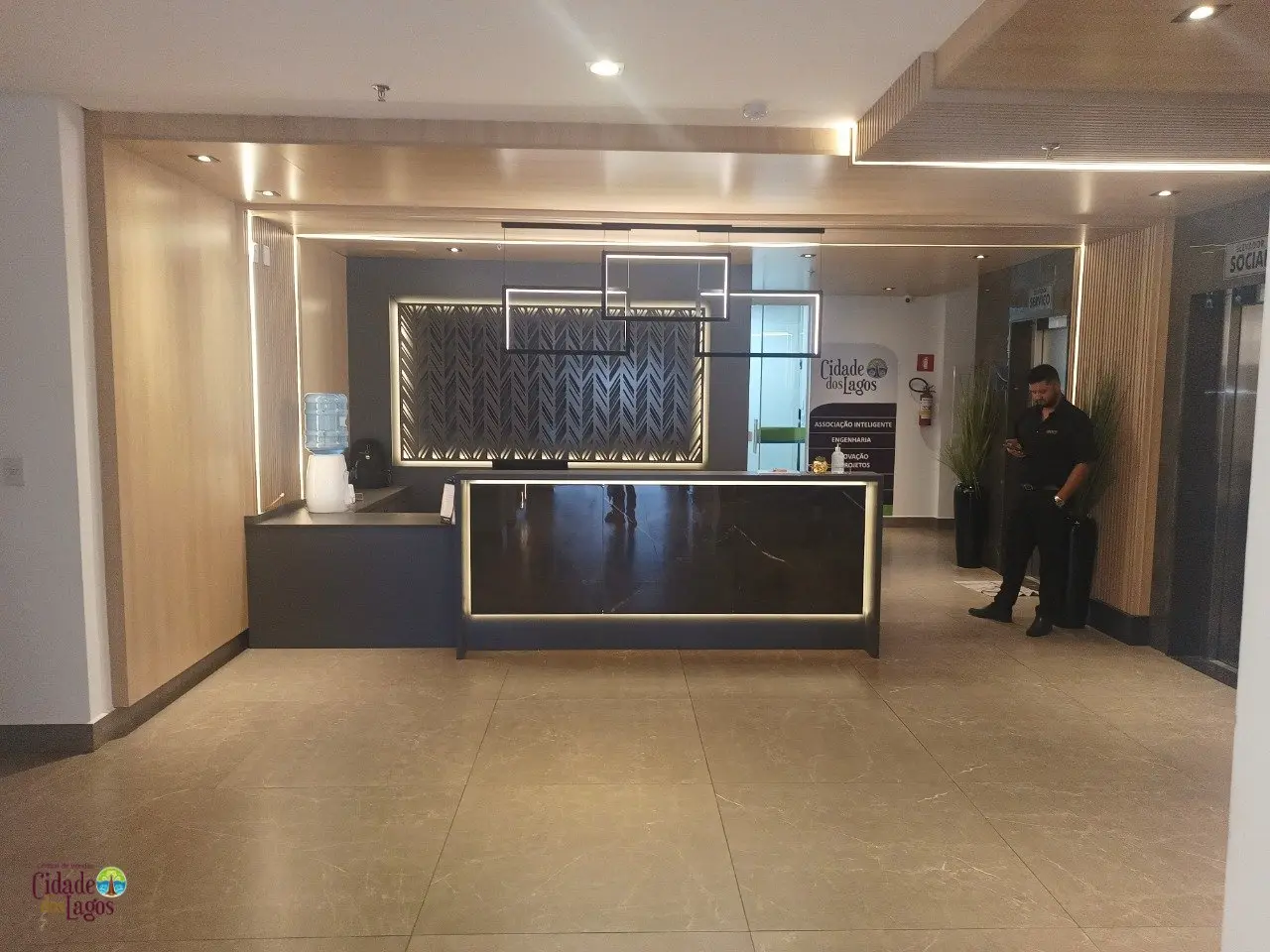 Aluga-se Sala Comercial