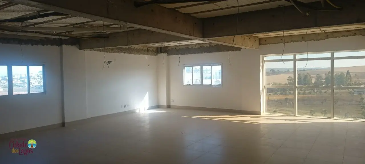 Aluga-se Sala Comercial