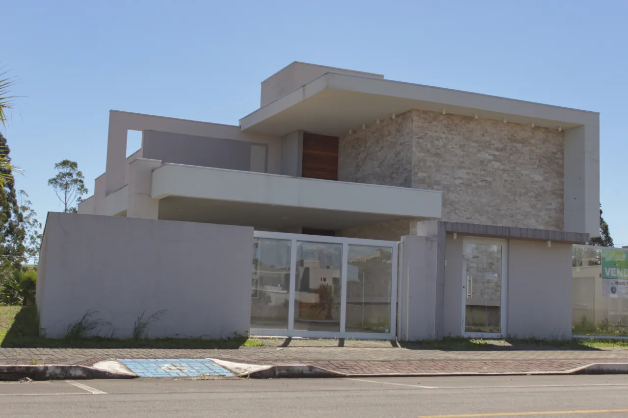 Casa à venda na Cidade dos Lagos